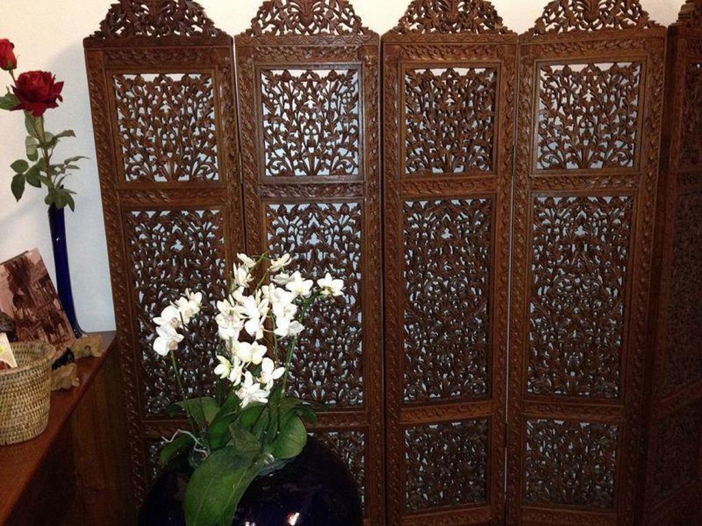 Classique Inn Янгон Экстерьер фото