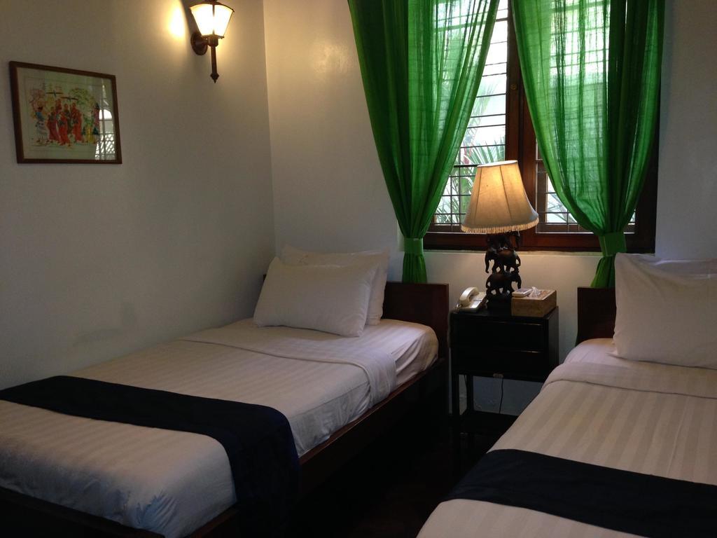 Classique Inn Янгон Экстерьер фото